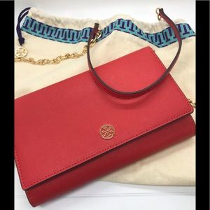 Tory Burch “Robinson” Leather Wallet on Chain NWOT